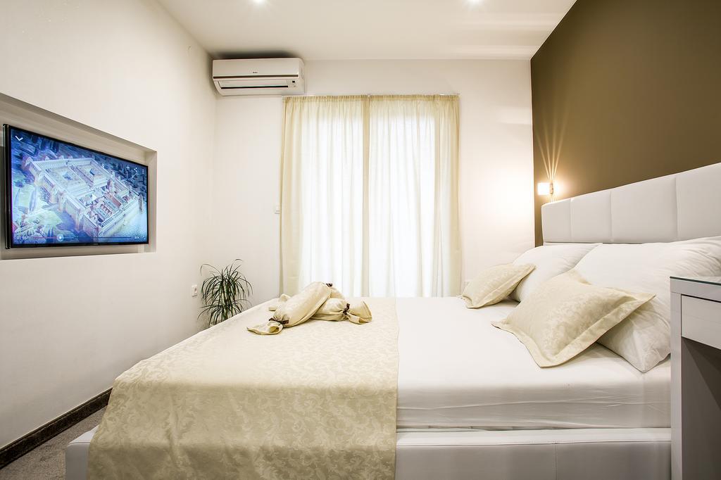 Holiday Apartments & Rooms Split Room photo